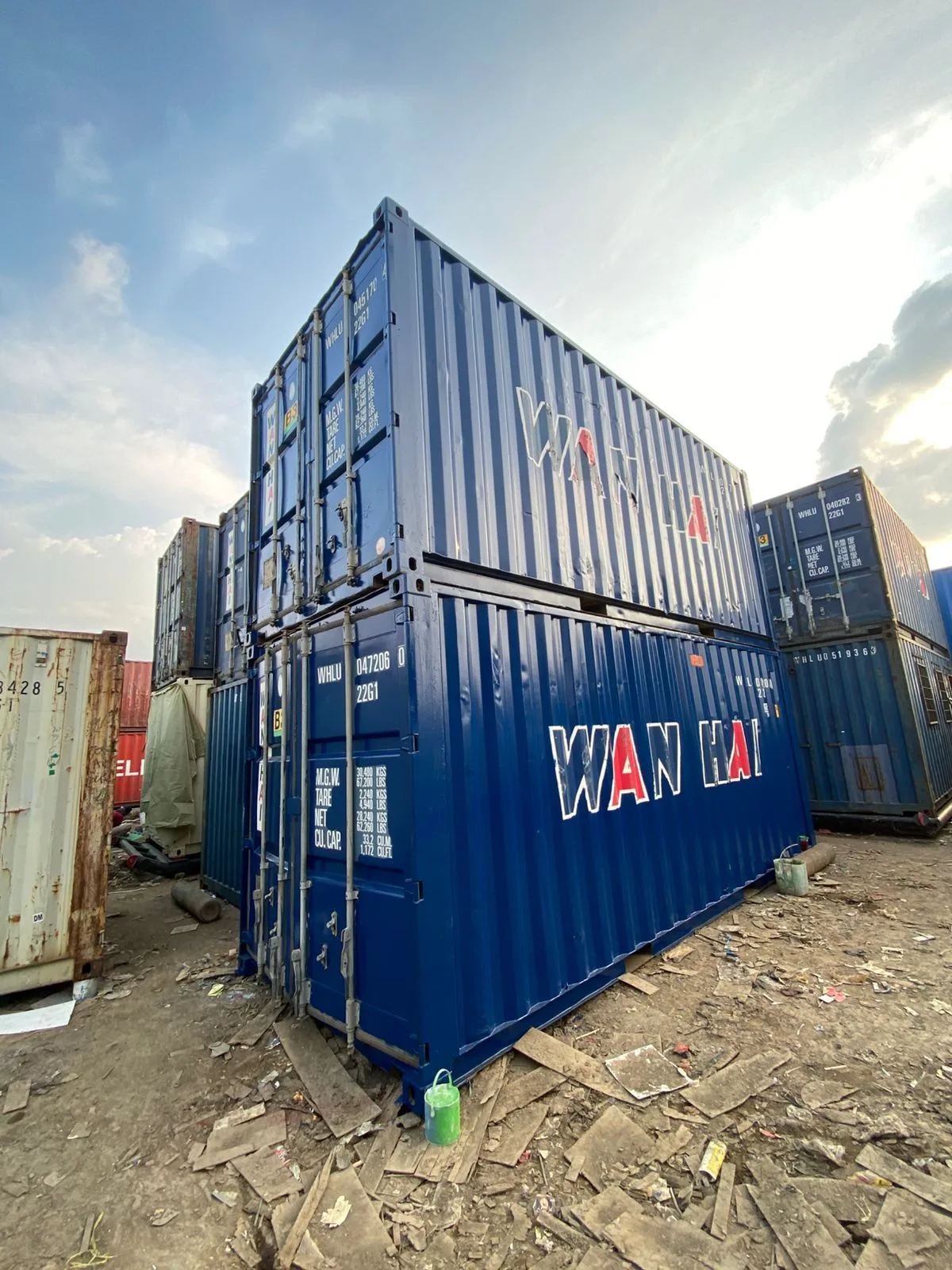 Keunggulan Kontainer 40 Feet High Cube untuk Gudang